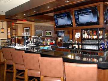 Doubletree By Hilton Bradley International Airport