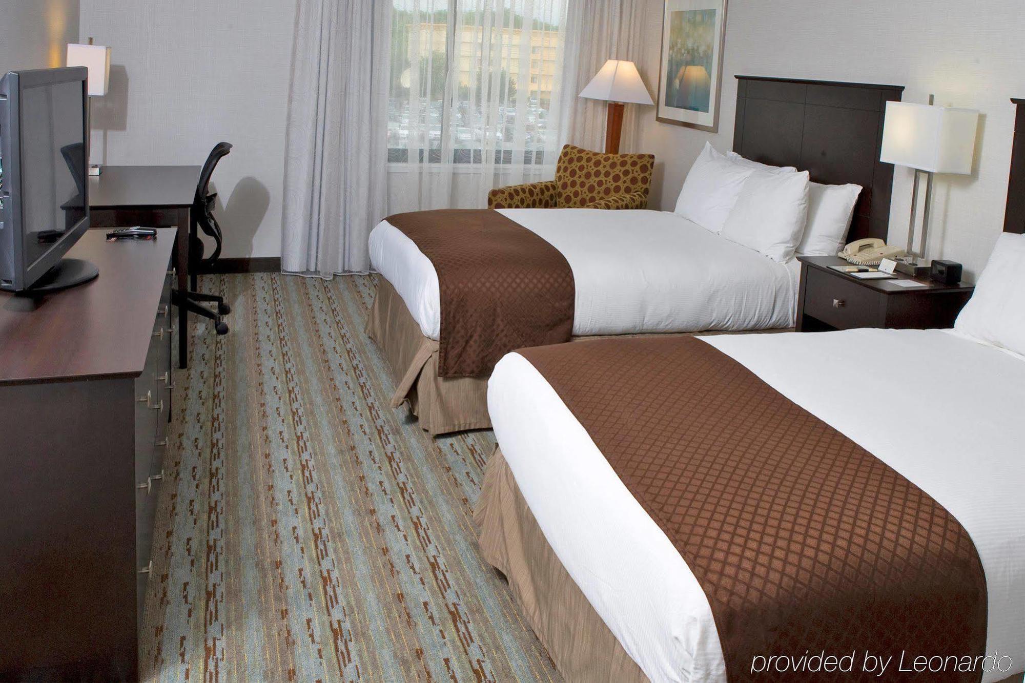 Hotel Doubletree By Hilton Bradley International Airport